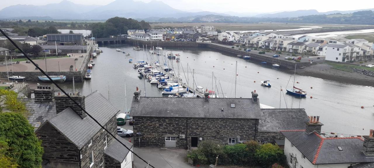 Cosy Mews House Close To Harbour Porthmadog Exterior foto